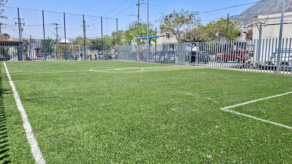 Rehabilita Santa Catarina espacios deportivos