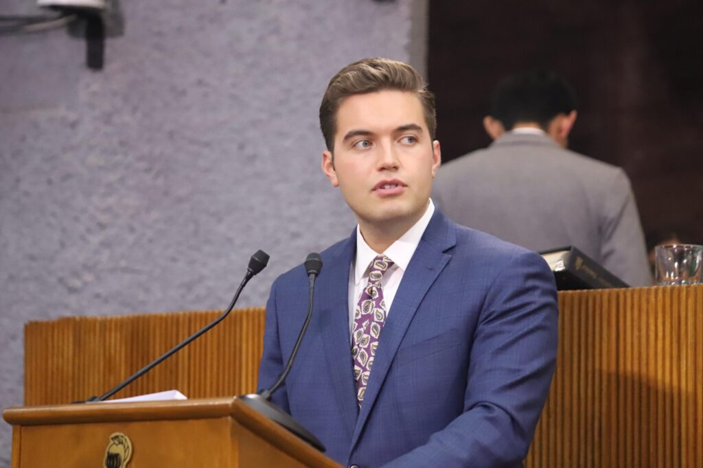 Jesús Elizondo llama a realizar mesas de trabajo para homologación en el Instituto Estatal de Transparencia