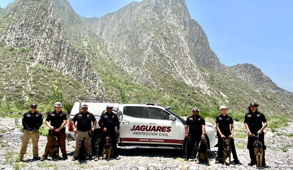Capacitan a grupo de rescate K9 Jaguares de Santa Catarina