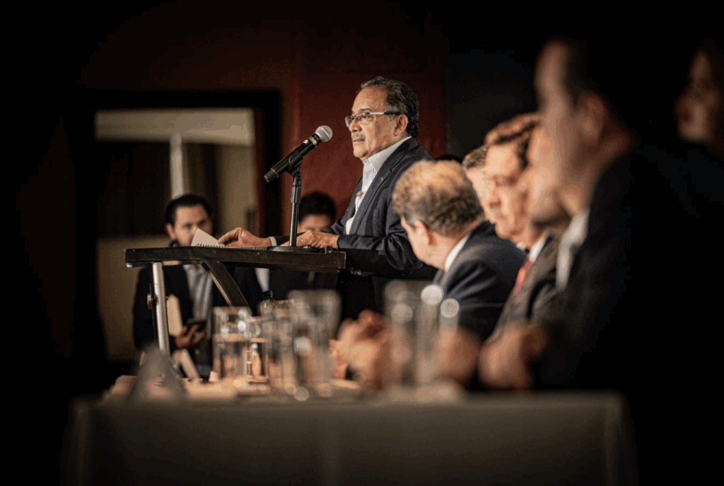 Refrenda Mijes compromiso con el desarrollo sustentable
