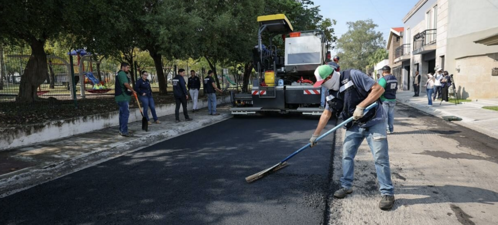 Entrega San Pedro 118 “calles de primera” con programa de mantenimiento de pavimentos