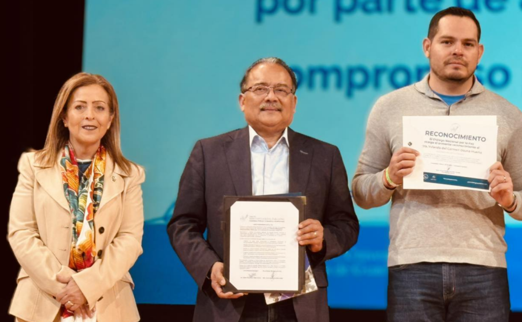 Reconocen a Escobedo a nivel nacional por su modelo de reconstrucción del tejido social
