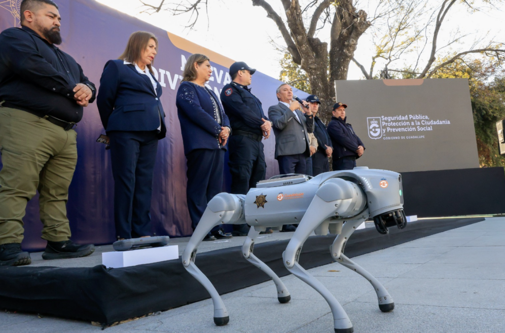 Integran perros robot en la estrategia de seguridad en Guadalupe