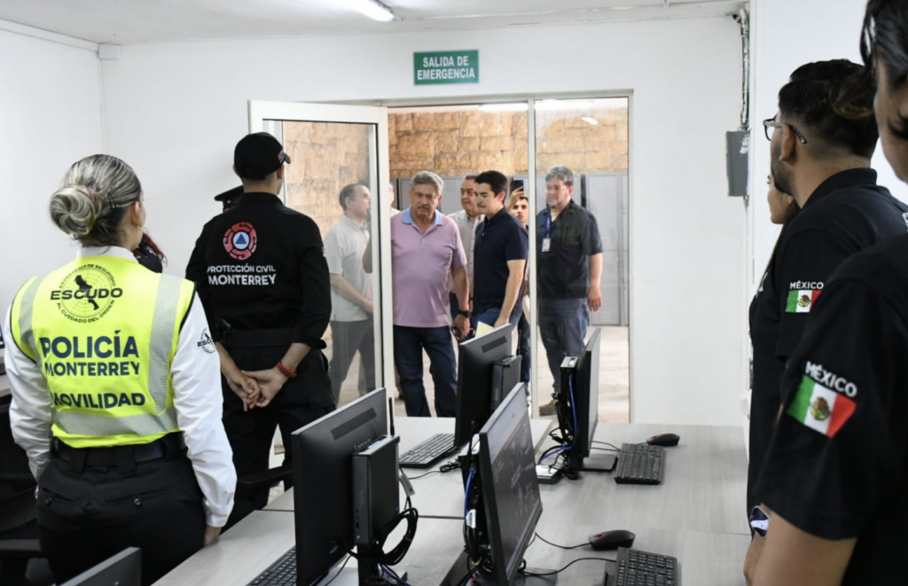 Supervisa Marcelo Segovia construcción de C2 en Barrio Antiguo