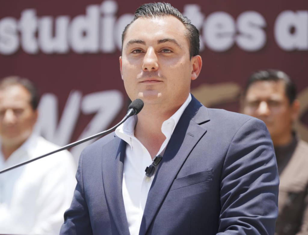 Pone en marcha Manuel Guerra la ´Subasta Pública de la Gente´ en García
