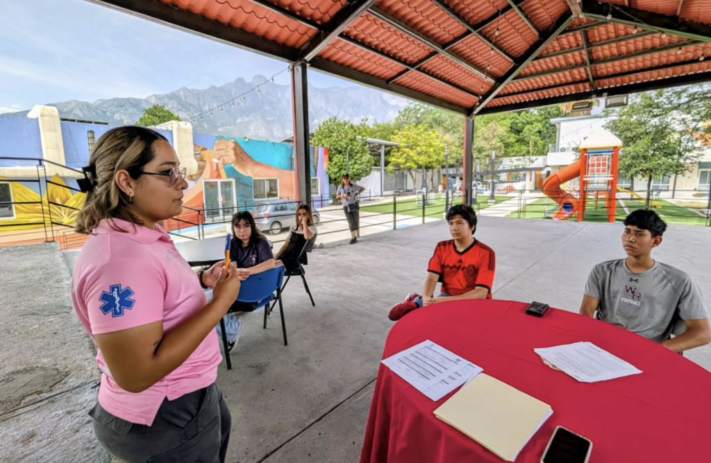 ABRE JAGUARES VOLUNTARIADO A JÓVENES