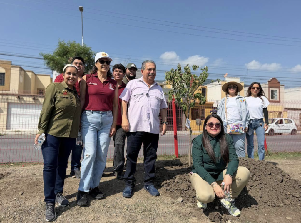 Realiza Escobedo una macroplantación de 200 árboles