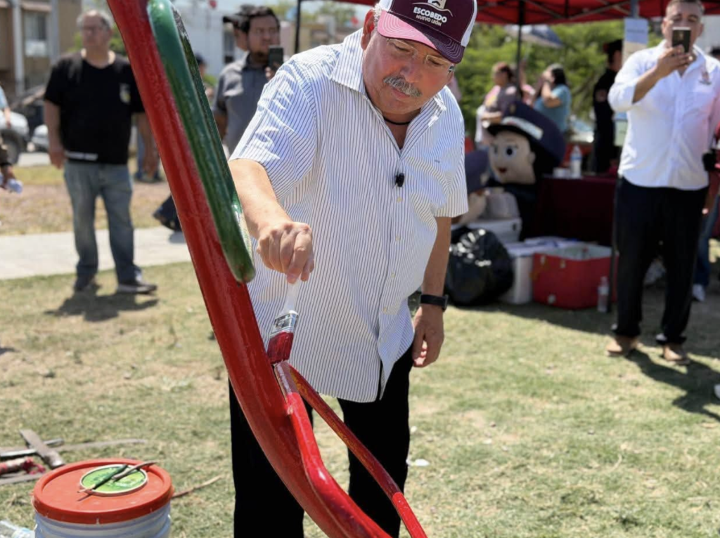 Inicia Escobedo operativo para mejorar las escuelas