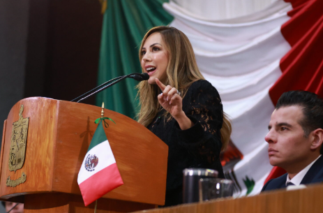 Llueven reclamos en el Congreso en apertura de sesiones