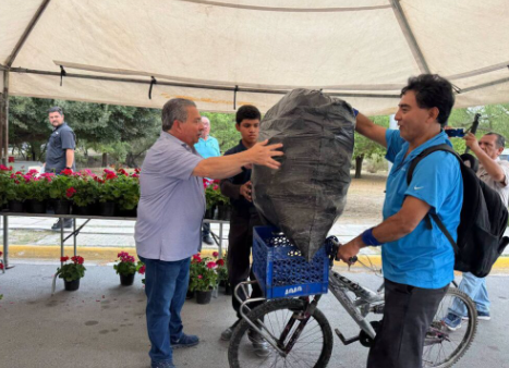 Llevan»Escobedo Recicla» a Jardines del Canadá